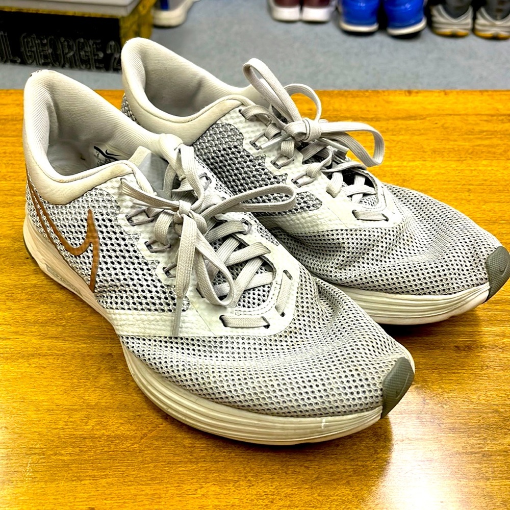 Nike Zoom Strike Running shoe